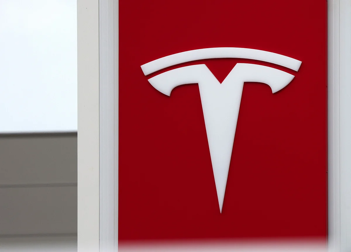 Tesla Ditches Radar Sensors Musk Upheld After a Fatal Crash
