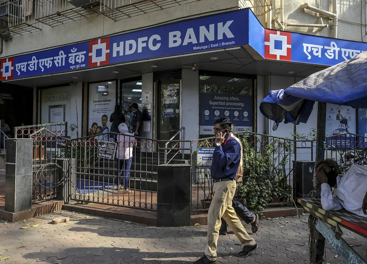 Inside HDFC Bank’s Plans To Spruce Up Its Digital Offerings