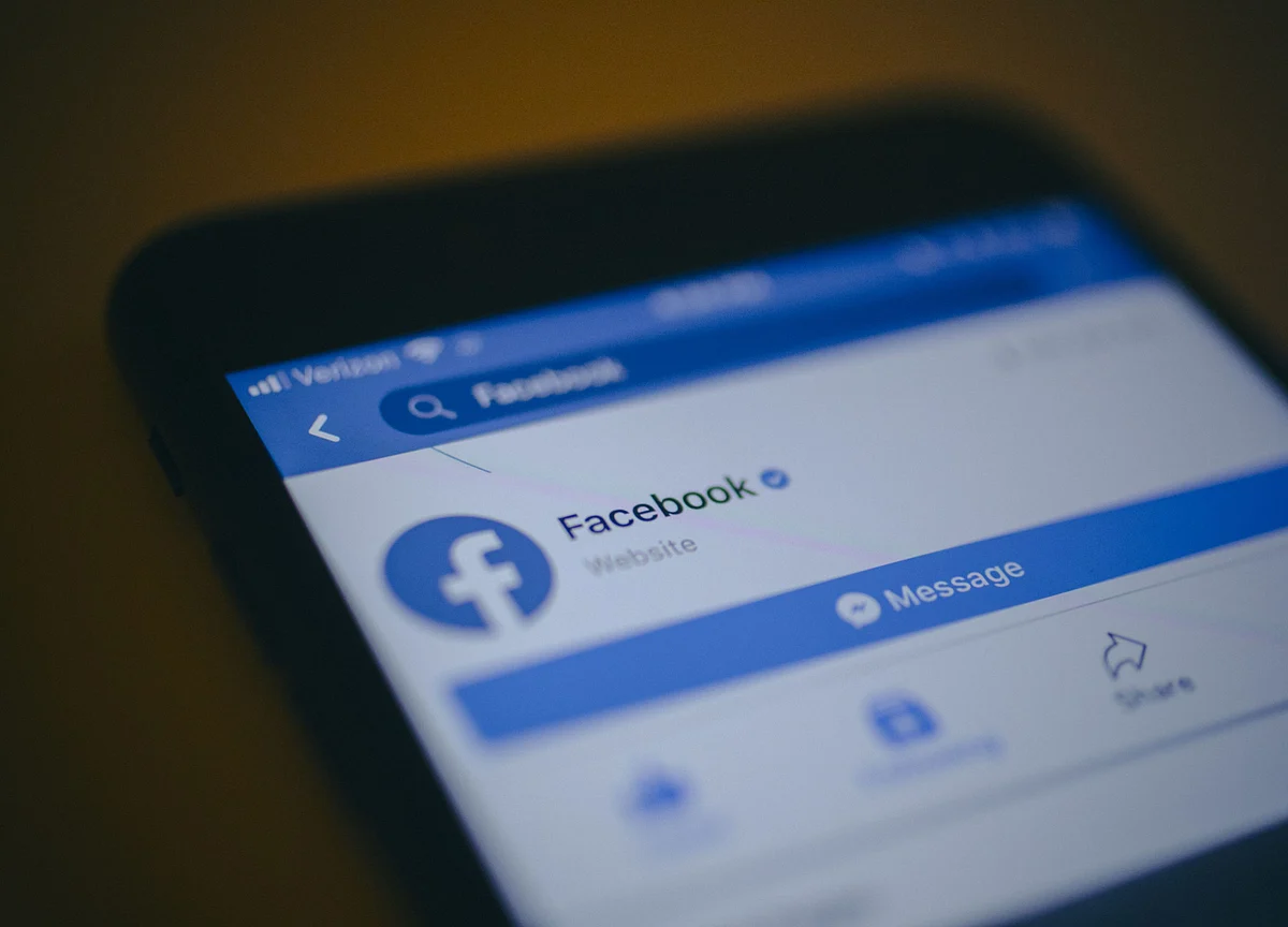 Facebook Says Most ‘Inauthentic’ Networks Start in Russia, Iran