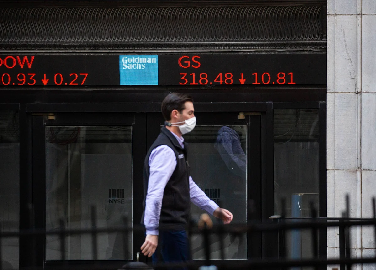 Futures, Stocks Decline With Jobs Data in View: Markets Wrap
