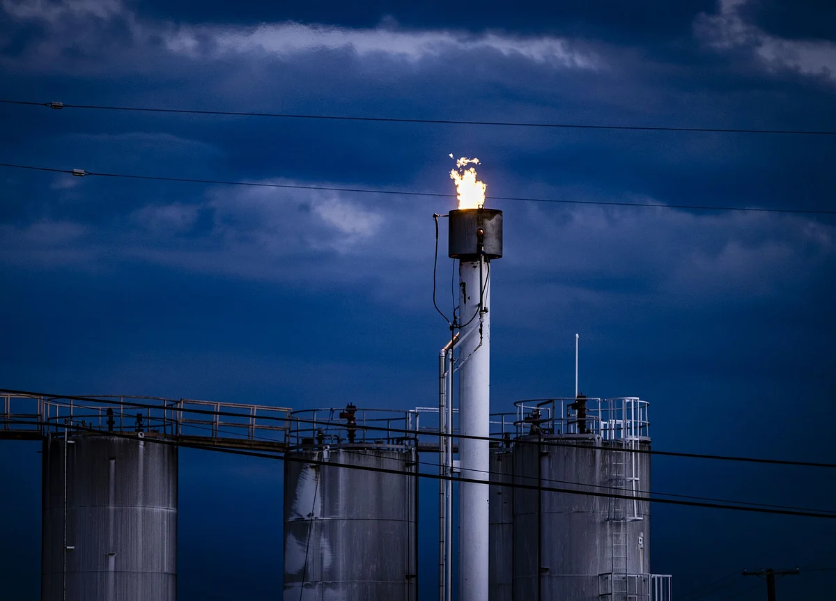 Oil Rises to Two-Year High With Investors Eying Demand Comeback