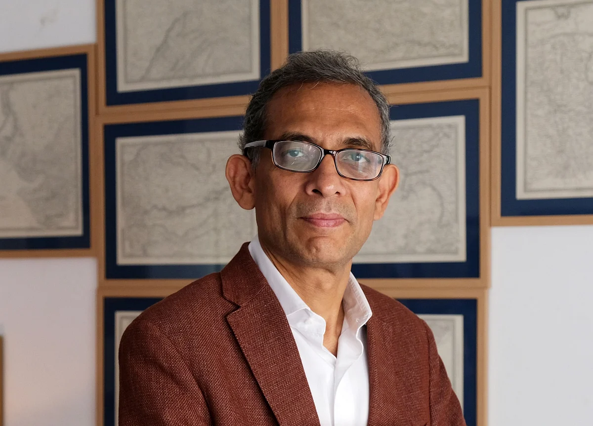 Nobel Laureate Calls on India to Boost Pandemic Support Spending