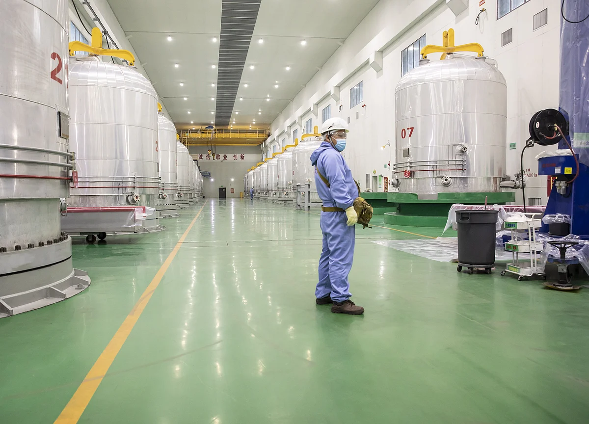 China’s Supply Chain Frontliners Bear Brunt of Surging Costs