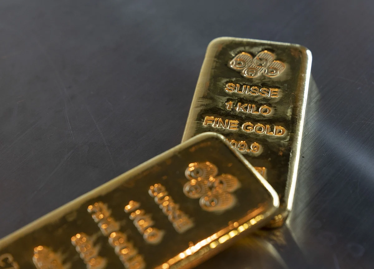 Gold Heads for Third Weekly Advance With Inflation in Focus