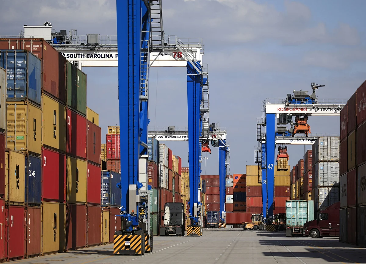 U.S. Trade Gap Widened to Fresh Record of $74.4 Billion in March