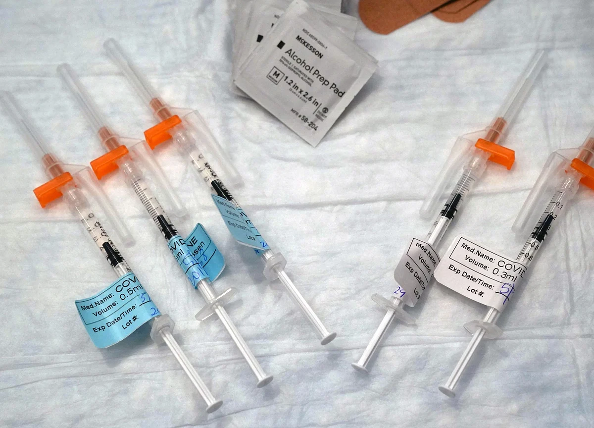 There’s No Hidden U.S. Vaccine Stockpile Ready to Send Abroad