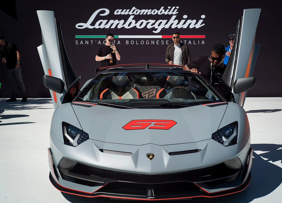Lamborghini Will Drop $1.8 Billion on Electrifying Its Supercars