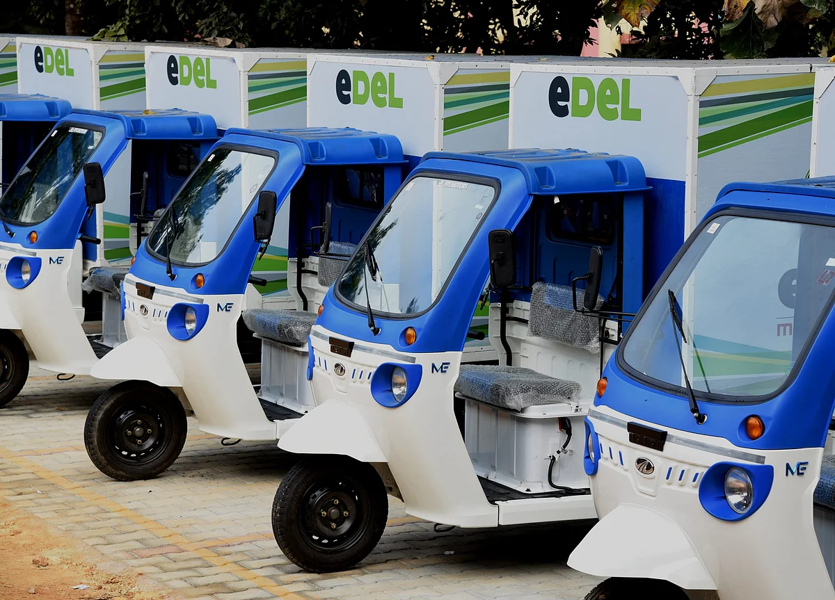 Mahindra Logistics' New Battery-Powered Fleet Adds 300 EVs