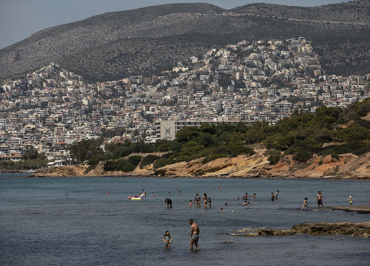 EU Paves the Way for $912 Million in Greek Debt Relief Measures