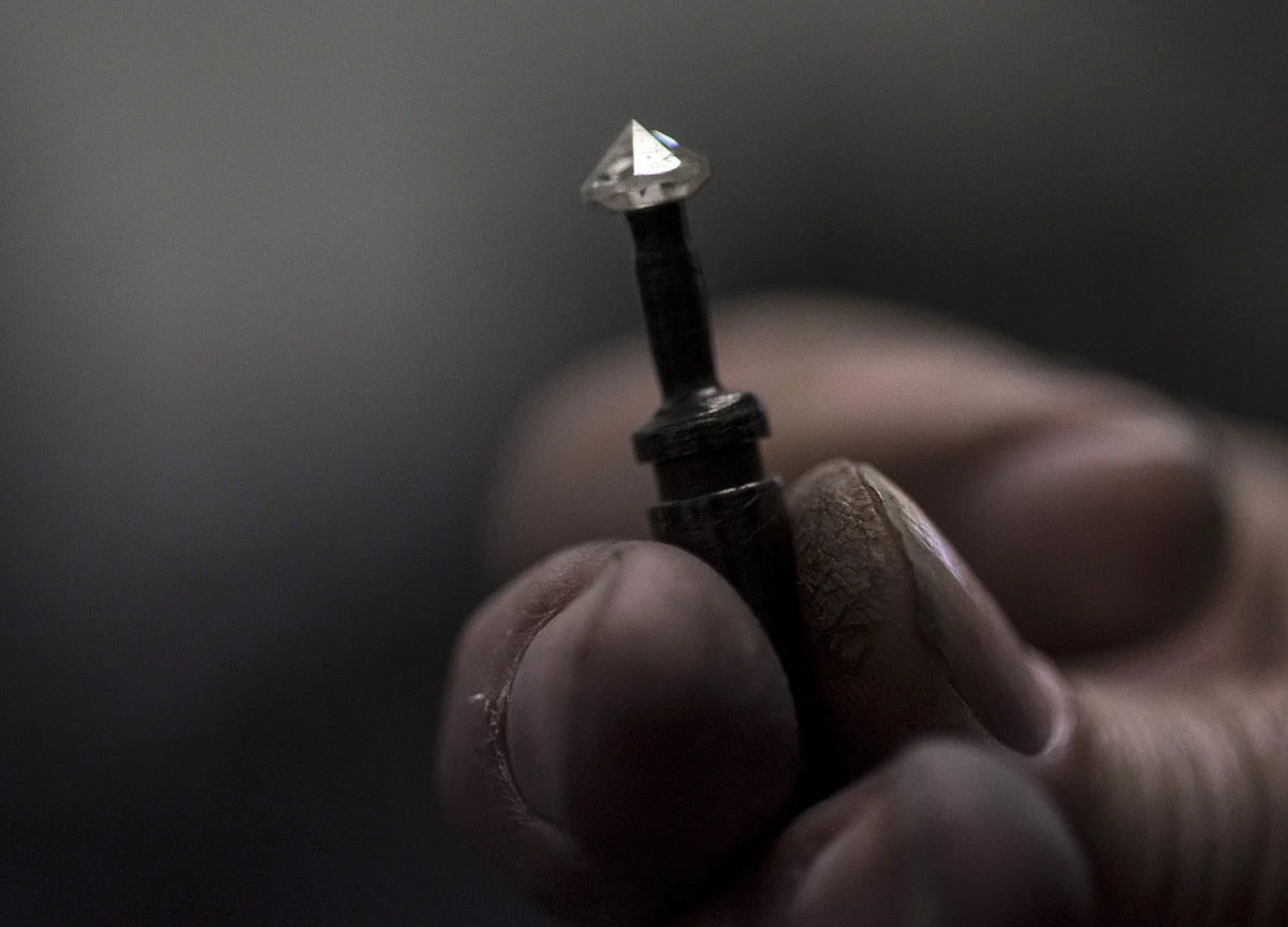De Beers Raises Diamond Prices Again as Buyers Keep Coming Back
