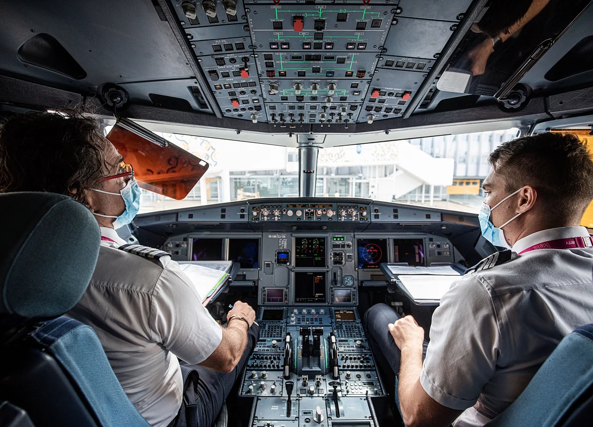 Having One Pilot in the Cockpit Is a Terrible Idea