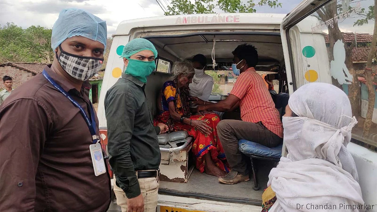 <div class="paragraphs"><p>A mobile unit vaccinates a senior citizen in a Melghat village.</p></div>