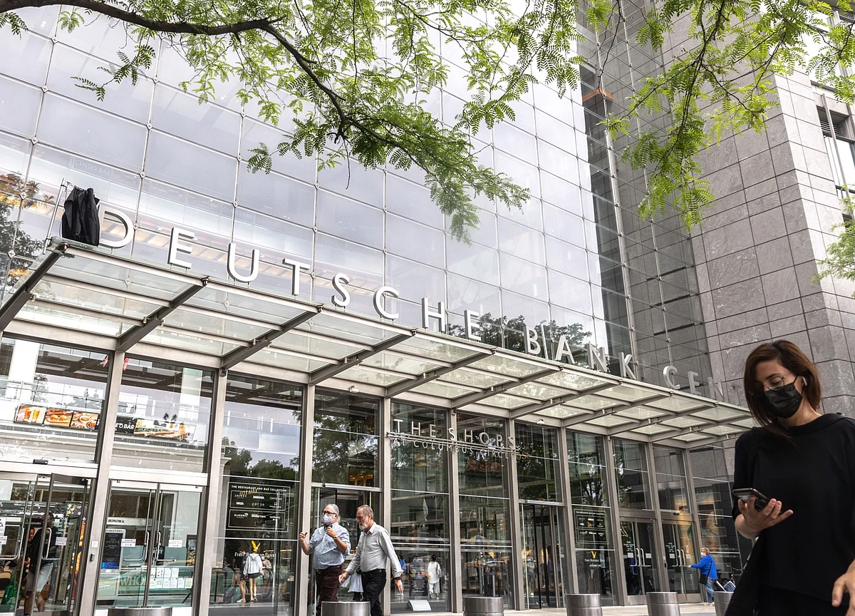 Deutsche Bank Unveils Hybrid Model for Post-Pandemic Work Return
