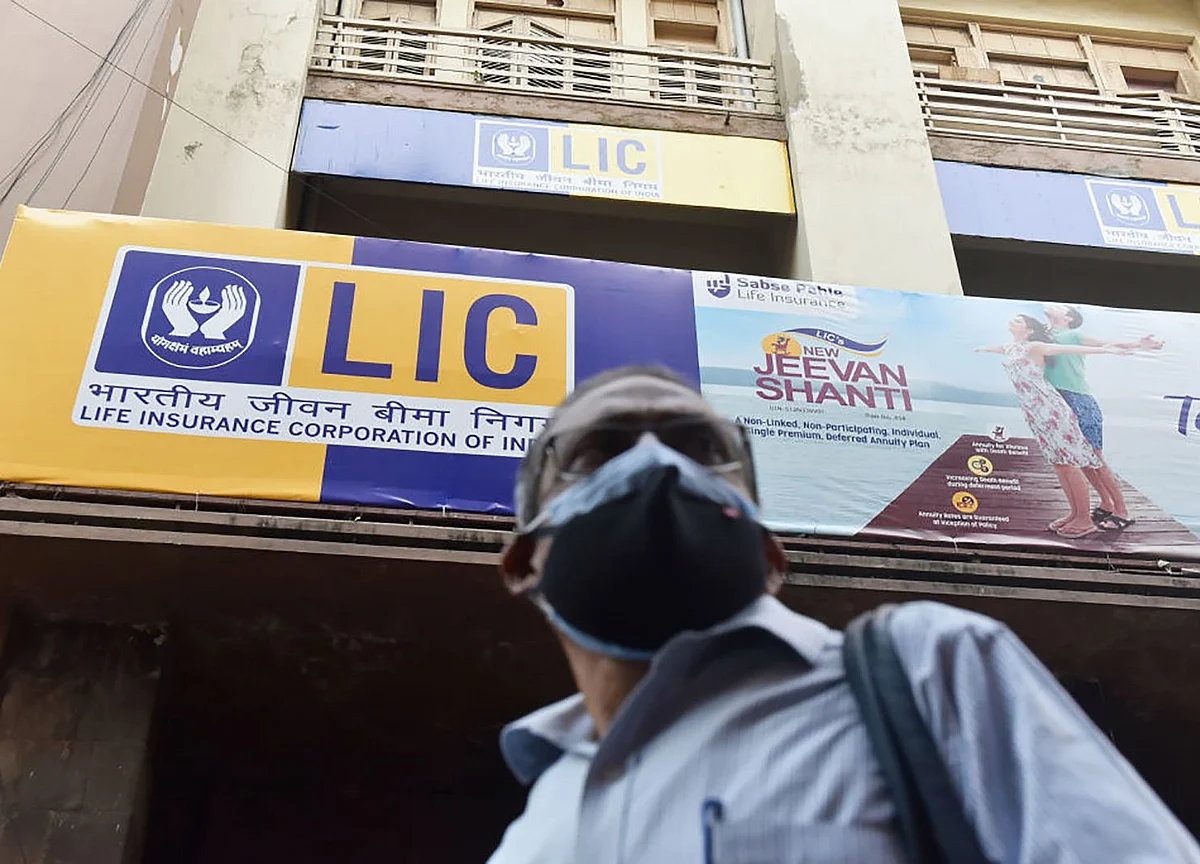 Indian Insurer IPO May Impact Jobs, Social Spending, Union Warns