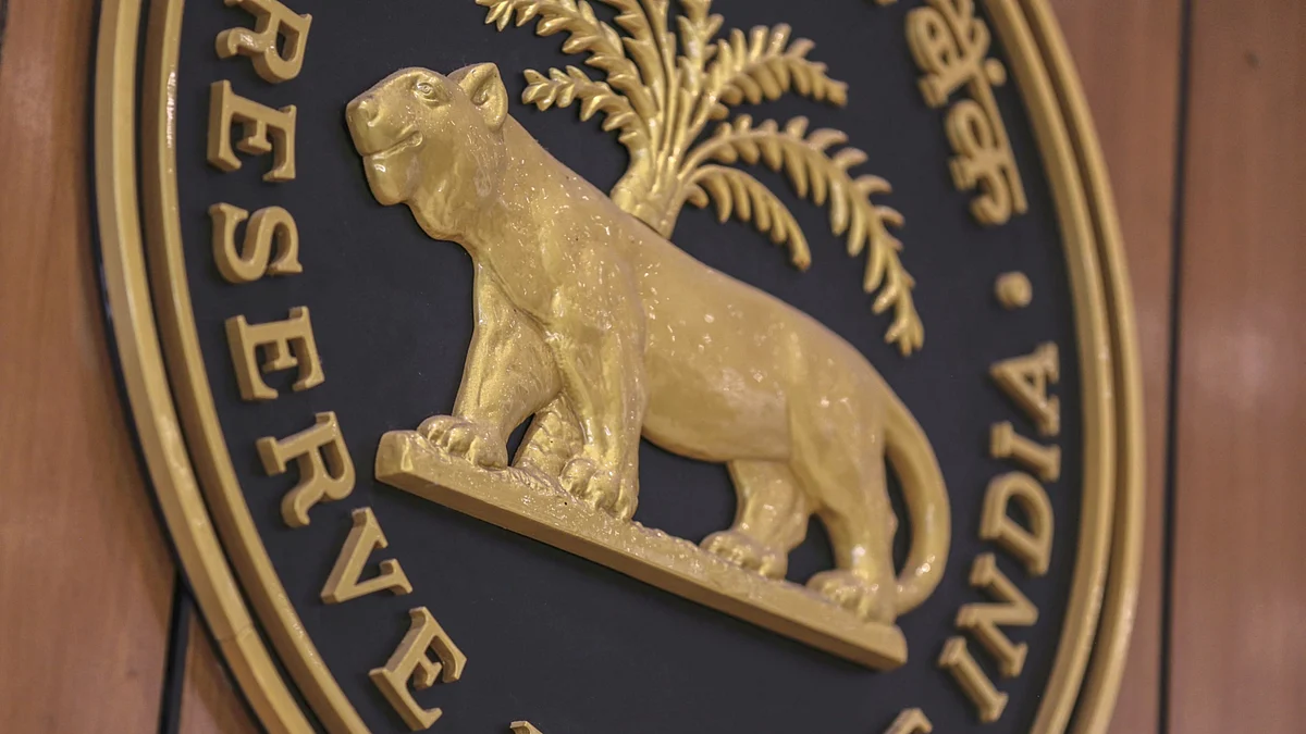 <div class="paragraphs"><p>A Reserve Bank of India sign is displayed inside central bank's headquarters in Mumbai, India. (Photographer: Dhiraj Singh/Bloomberg)</p></div>