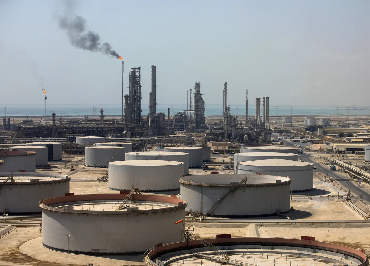 Who’s Really Living in Oil’s La La Land?