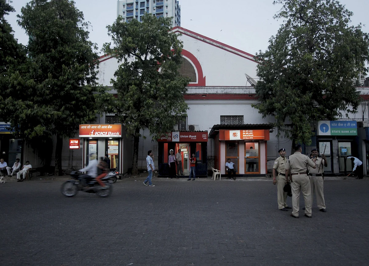 RBI Allows Banks To Raise Charges For ATM Withdrawals