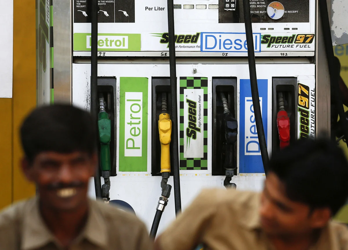 India’s Gasoline Recovery Builds With Slowdowns Elsewhere