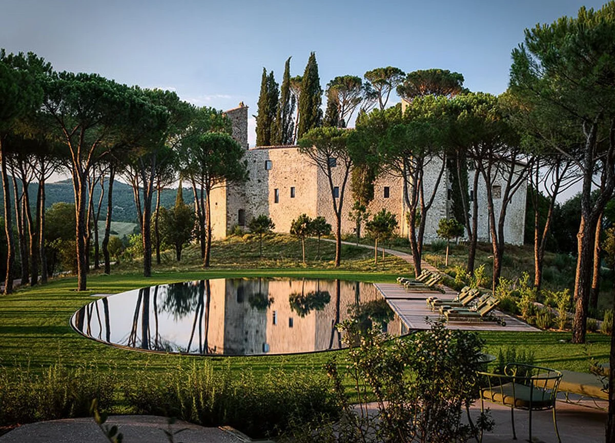 Where to Stay in Italy This Summer