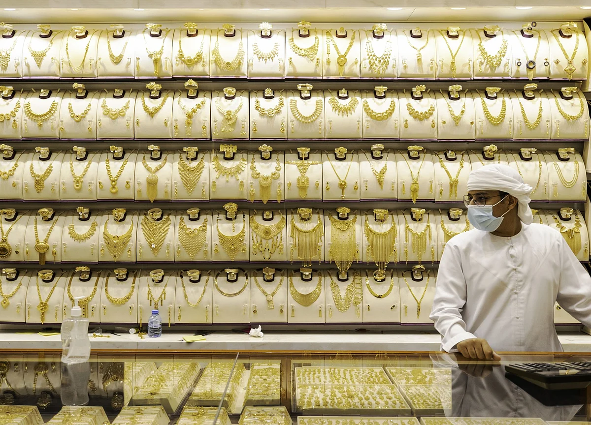 Gold Rebounds as U.S Payrolls Data Ease Concerns Over Stimulus