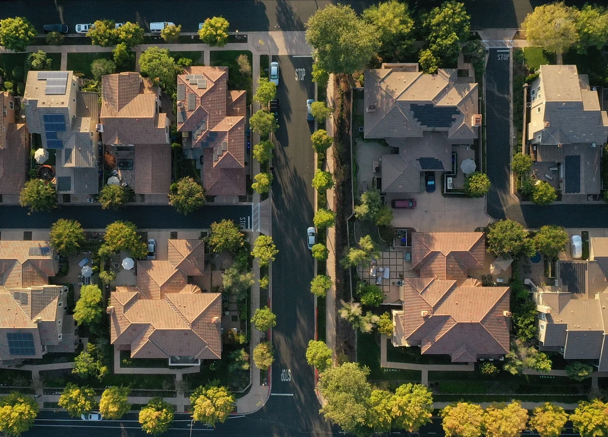 Pending Home Sales in U.S. Increase by Most in Nearly a Year