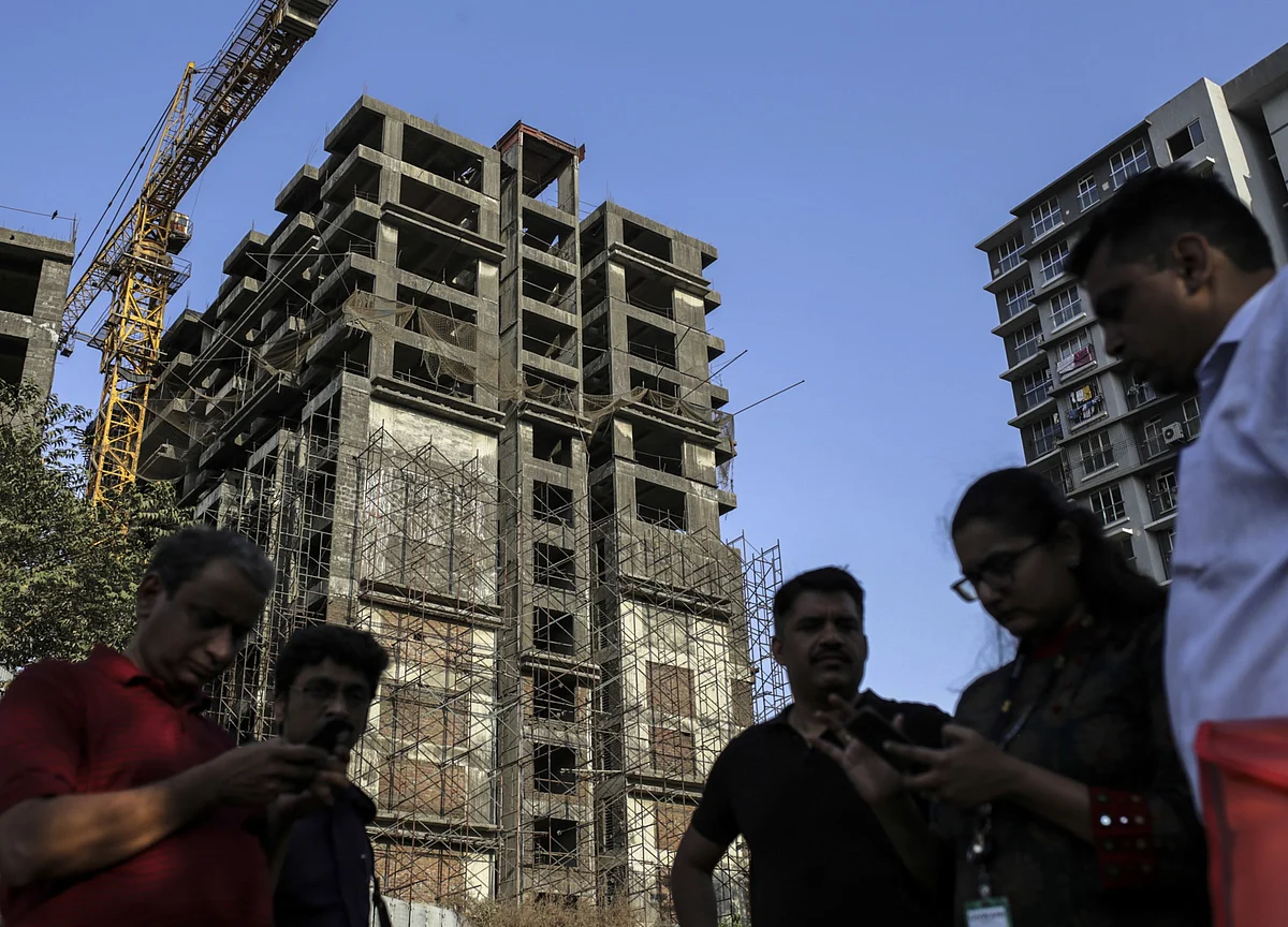 Hard Hit Indian Builders Seek Support to Tide Over Covid Wave