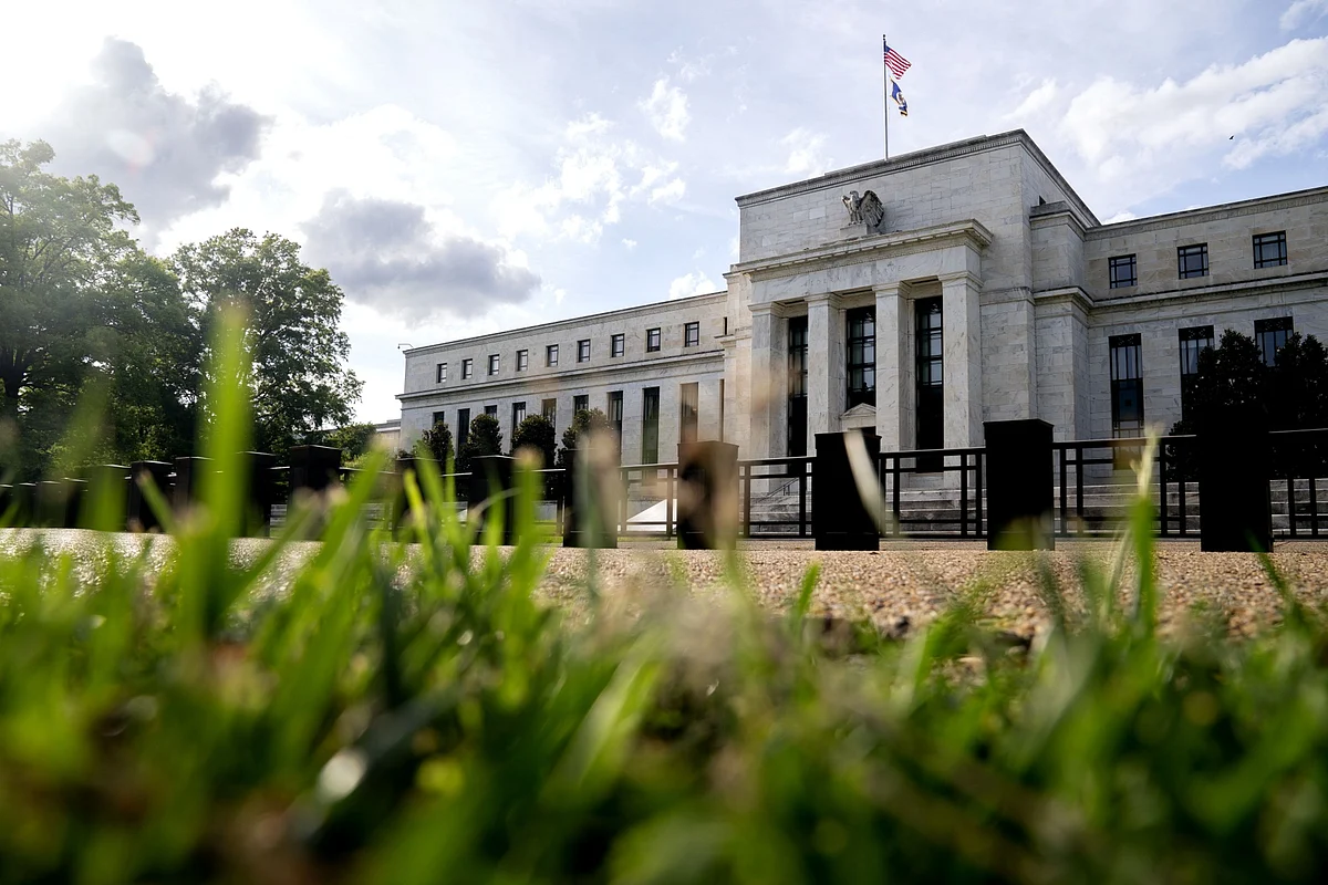 Fed Likely Needs to Raise Rates as Soon as Late 2022, IMF Says