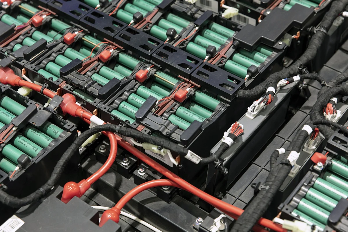 A Major EV Battery Bet for India Is on Aluminum Over Lithium