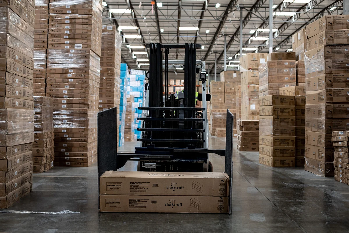 U.S.-China Trade Booms as If Virus, Tariffs Never Happened