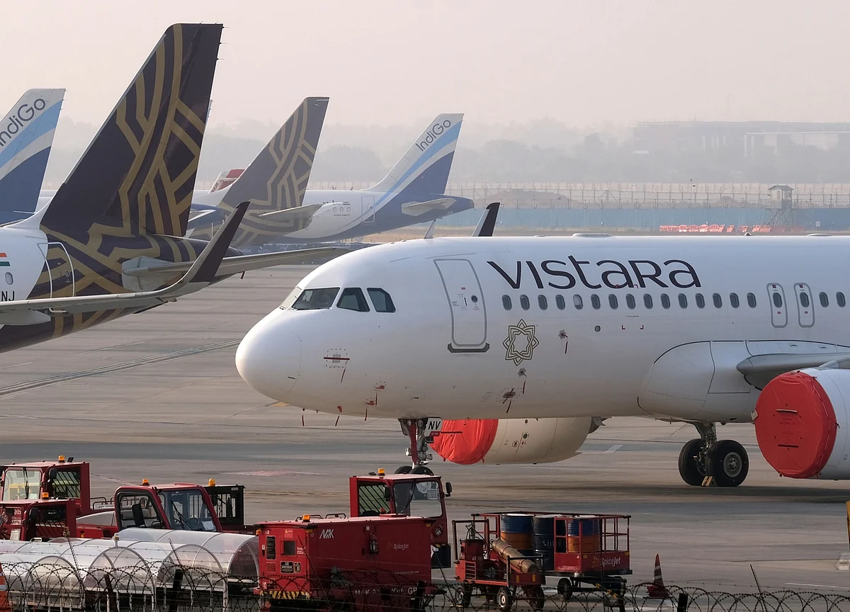 Vistara Says Dreamliner Deliveries to Be Seven Months Late