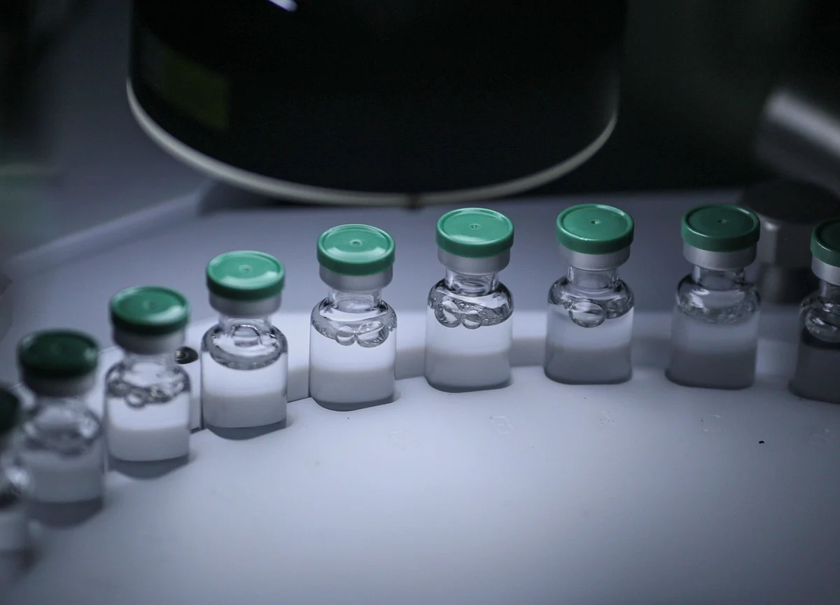 Six Fully Vaccinated People Died of Covid-19 in Most-Vaccinated Nation