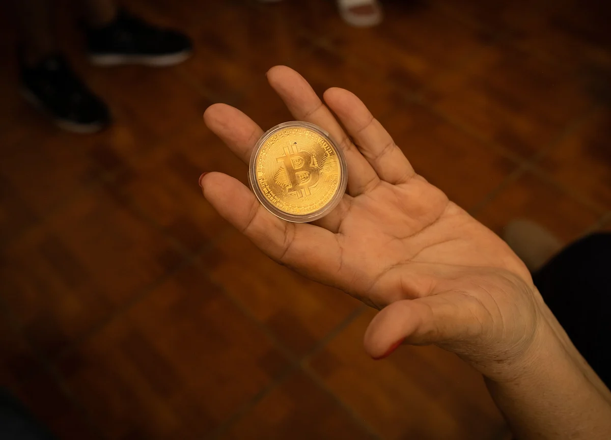 Bitcoin Miners Navigate Extreme World of Crypto Power-Hunting