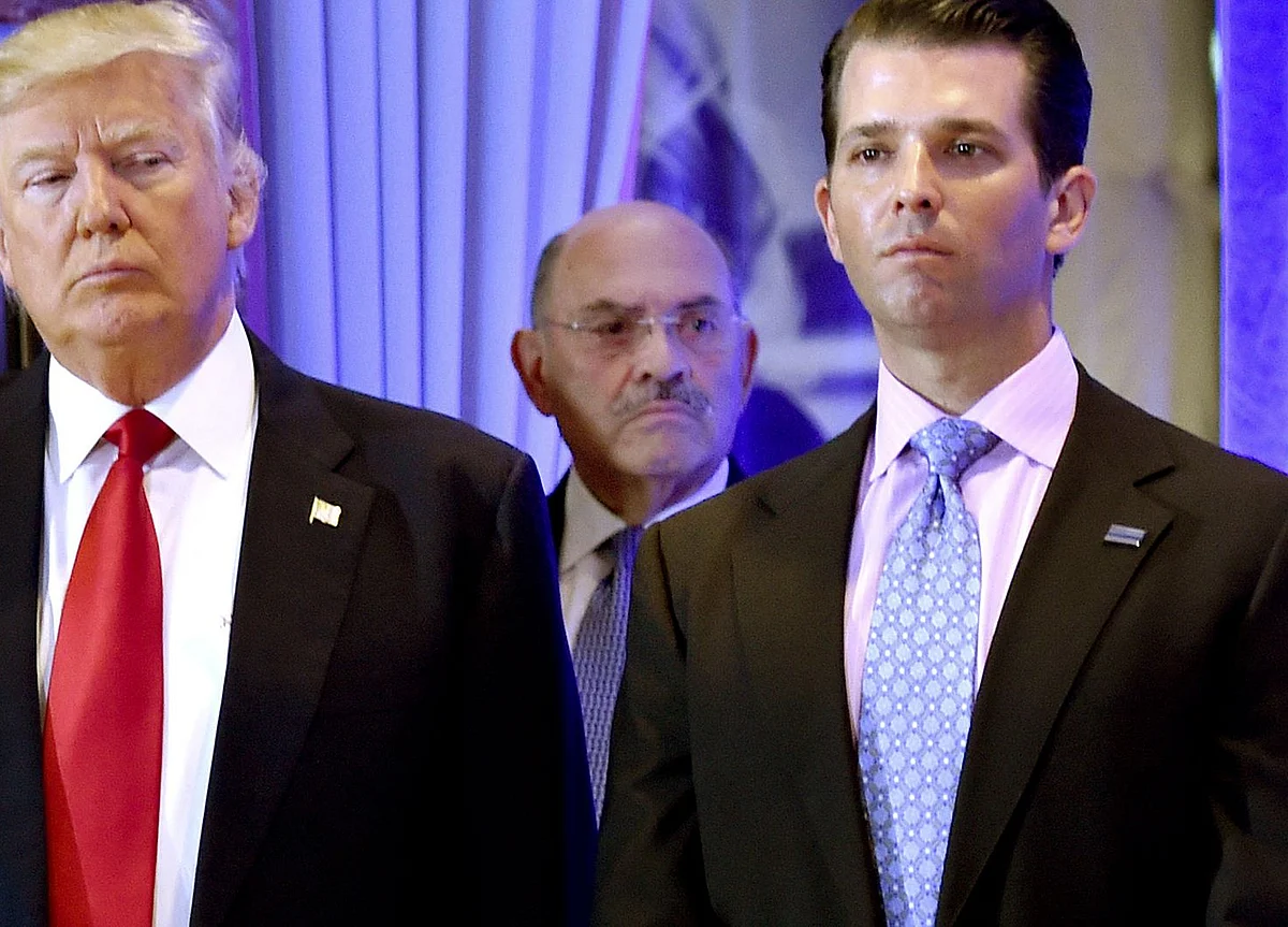 Trump Organization CFO Surrenders to Authorities in New York