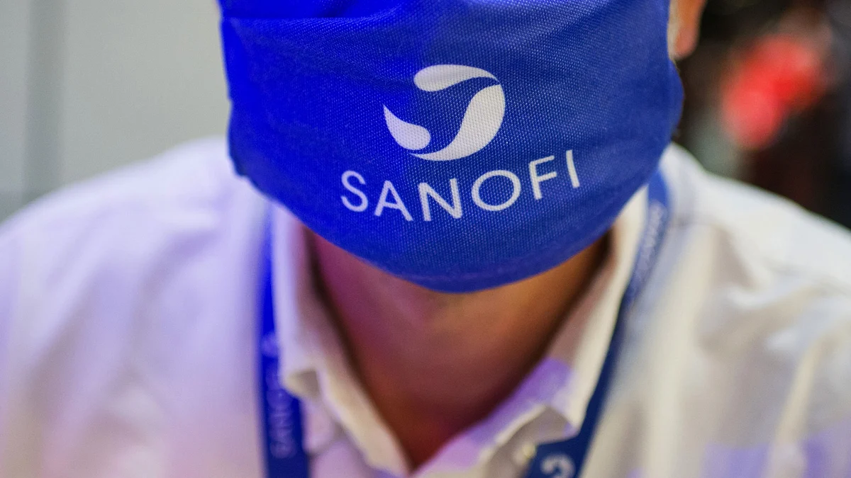 <div class="paragraphs"><p>A Sanofi logo on an attendees protective face mask. (Photographer: Nathan Laine/Bloomberg)</p></div>