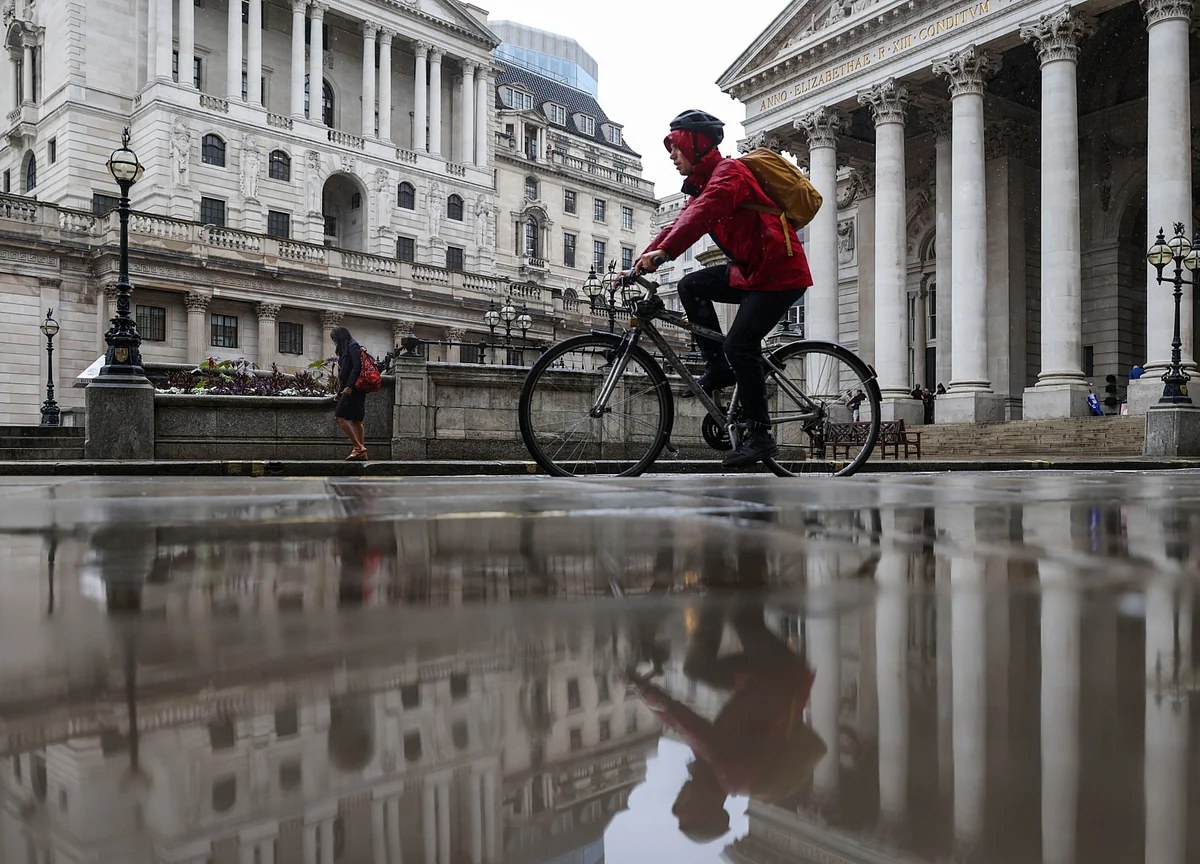 BOE Warns on Risks of Banking’s Reliance on Cloud Computing