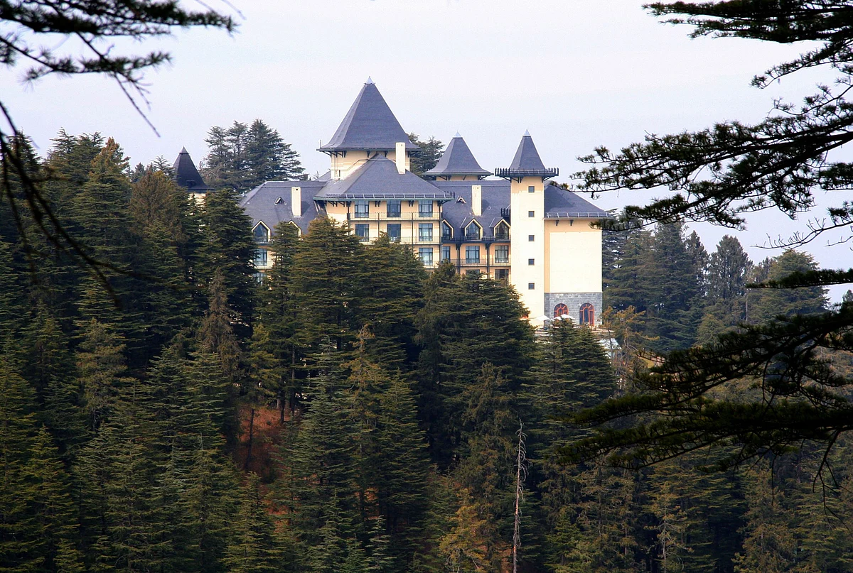 Hotel Tariffs Soar As Pandemic-Weary Indians Rush To Hills Of Manali To Mount Abu