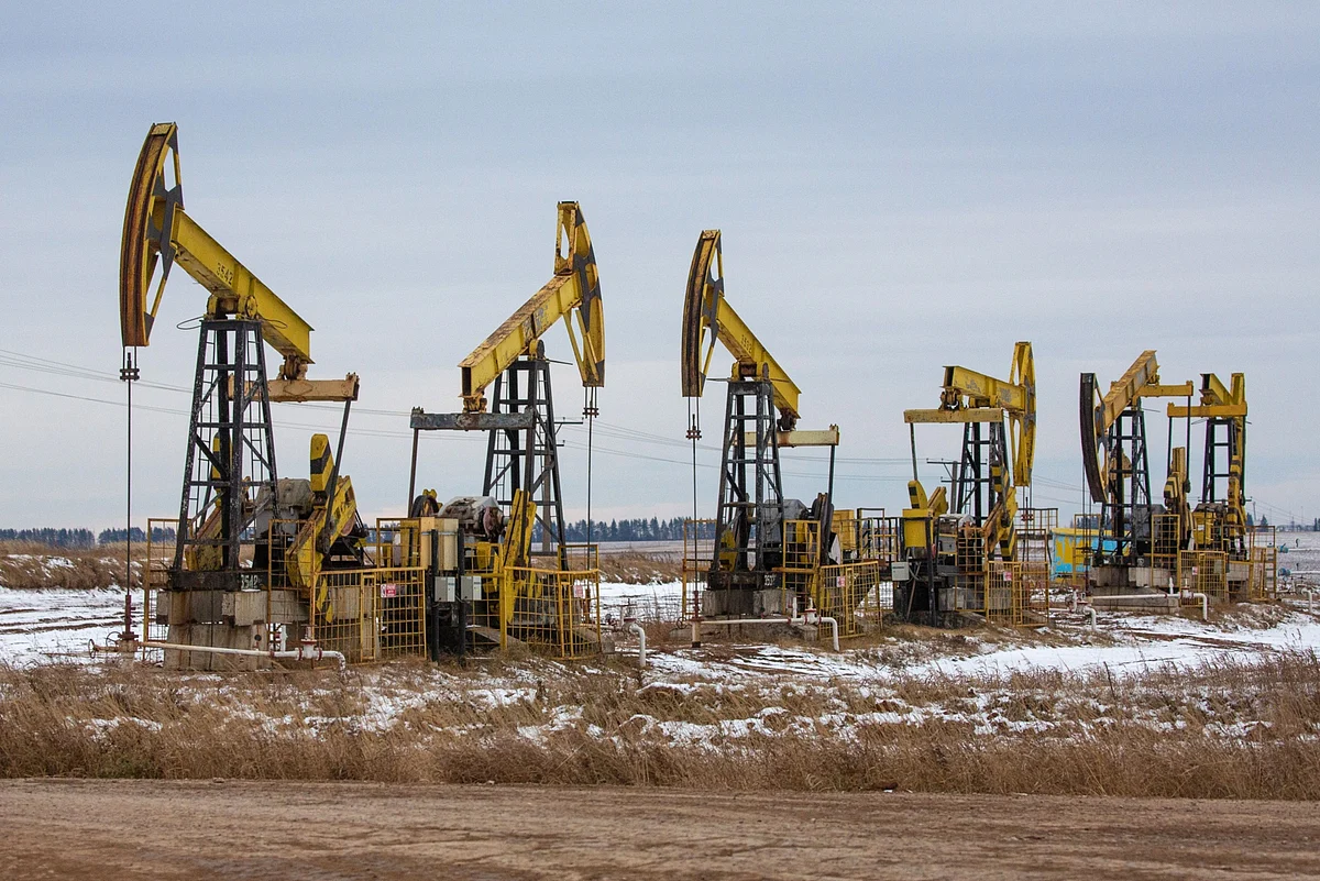 Commodity Run Dwarfs Oil Spat as Emerging Markets Set to Win