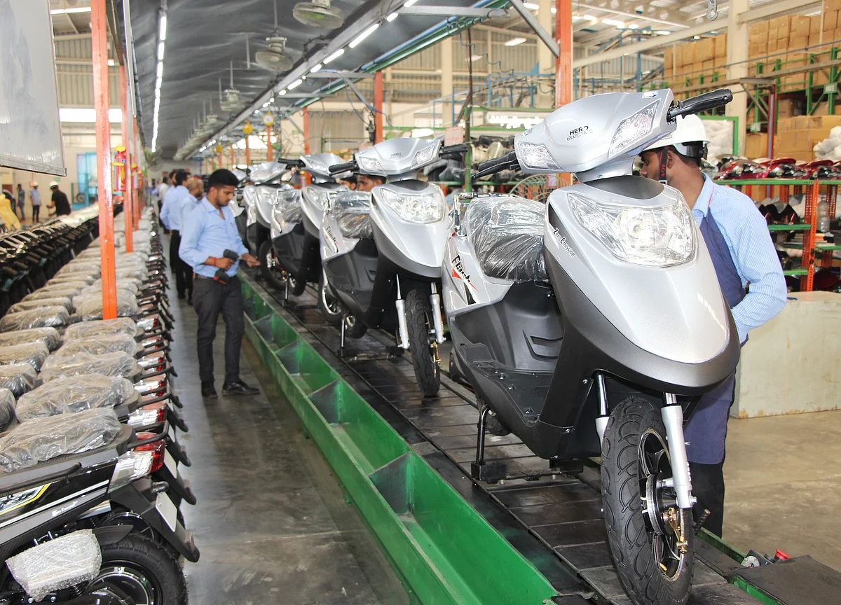 Hero Electric Sees 20% Of Gas-Guzzling Scooters To Be Battery-Powered By 2026
