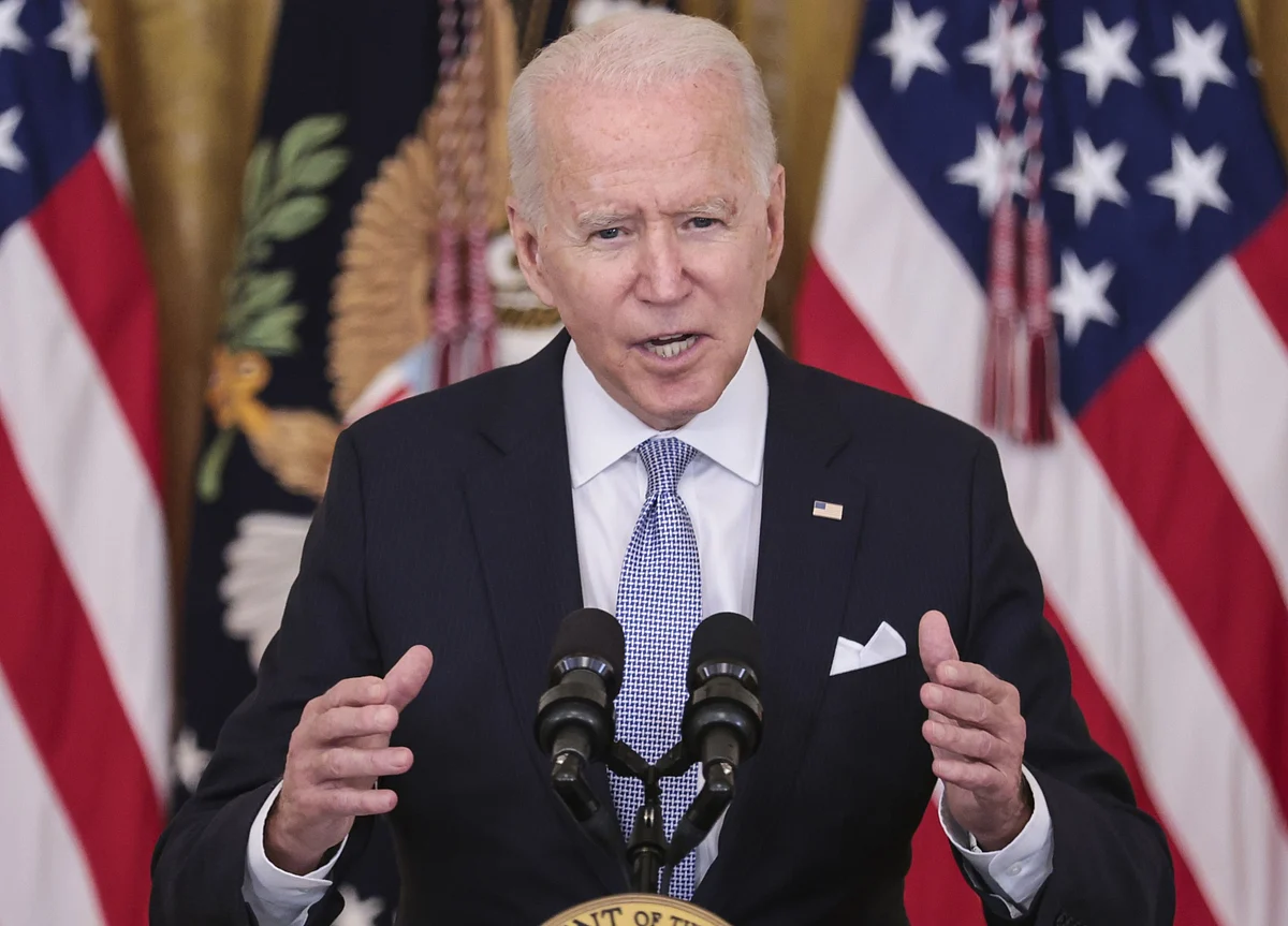Biden’s Afghan Evacuations Begin With First Flight to U.S.