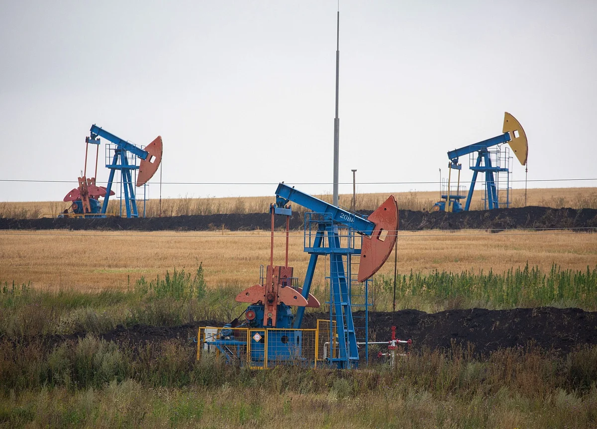 Oil Gains With Robust Global Demand Tightening Crude Market