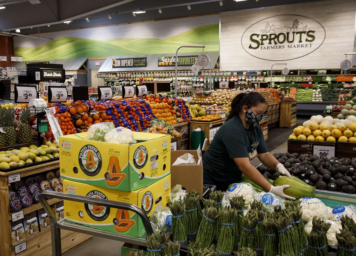 Global Food Costs Finally Drop After Surge to Decade High