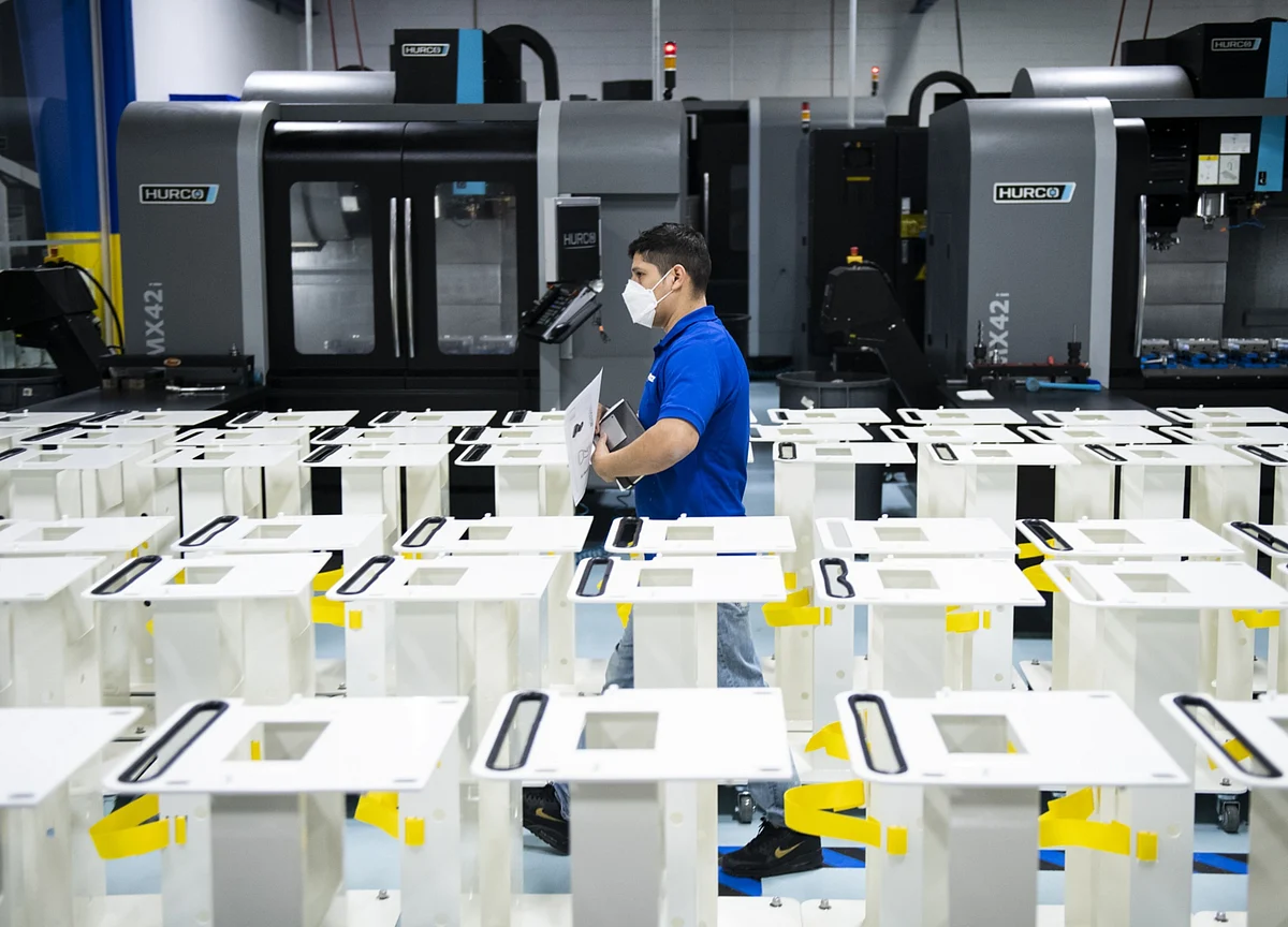 New York Manufacturing Expands at Record Pace, Price Gauge Rises