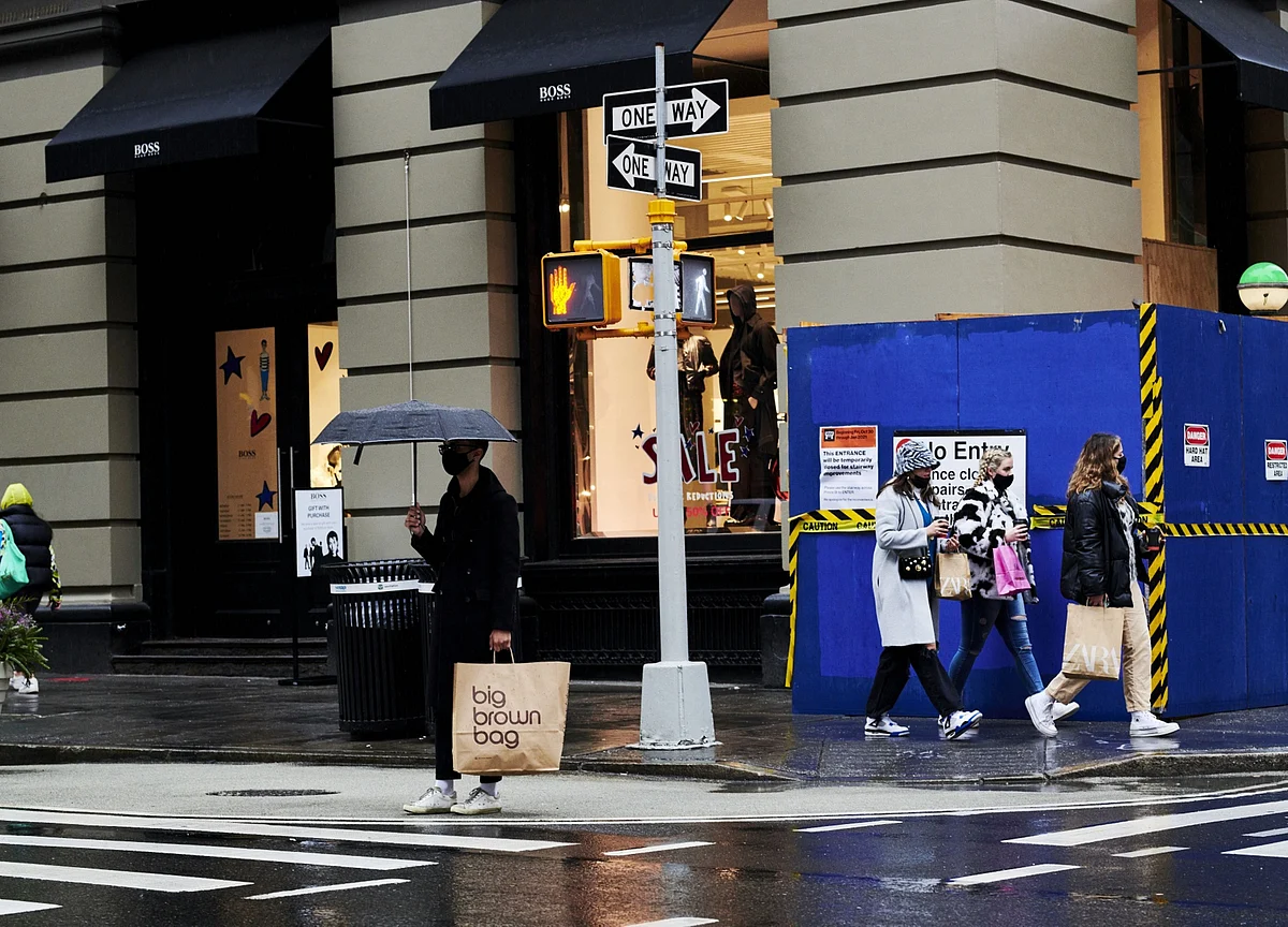 N.Y. Fed Says U.S. Consumers Expect 4% Inflation to Stick Around