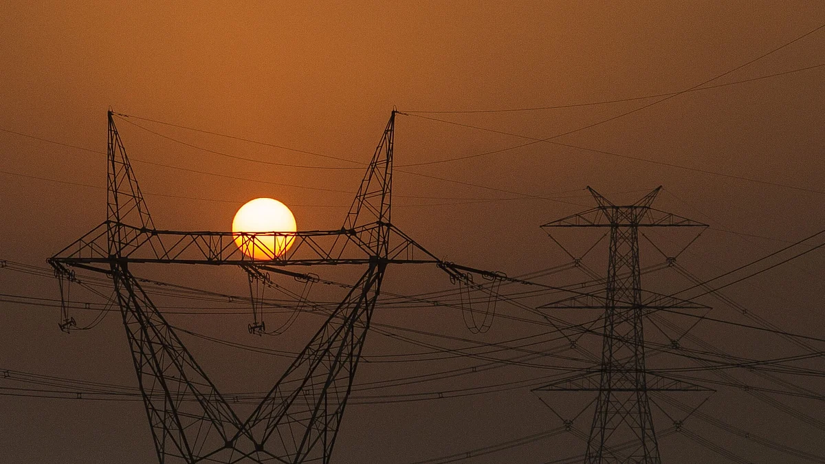<div class="paragraphs"><p>Electricity transmission pylons near the National Capital Region, on Oct. 7, 2021. (Photographer: Anindito Mukherjee/Bloomberg)</p></div>