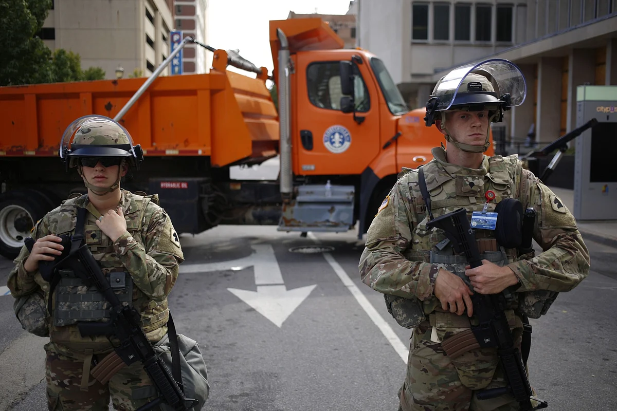Pentagon Puts 8,500 Troops on Alert to Bolster NATO Near Ukraine