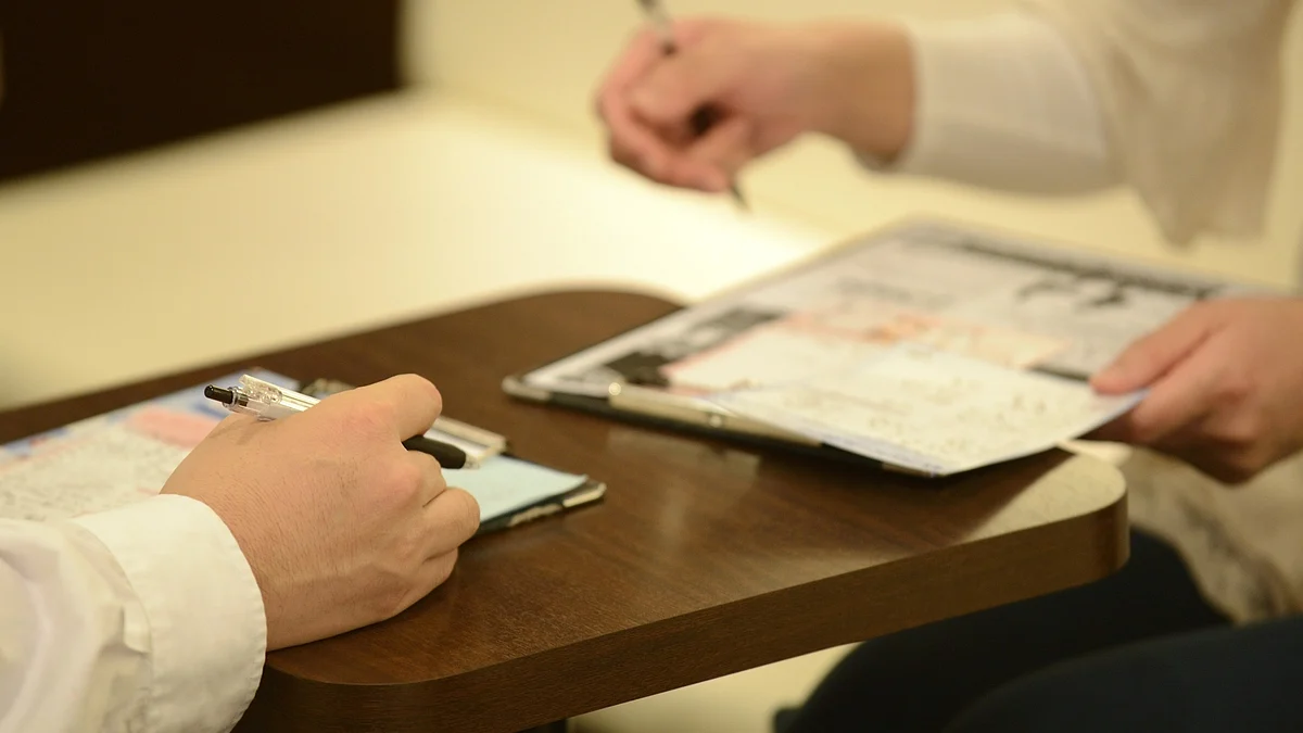 <div class="paragraphs"><p>Filling insurance forms. (Photographer: Akio Kon/ Bloomberg)</p></div>