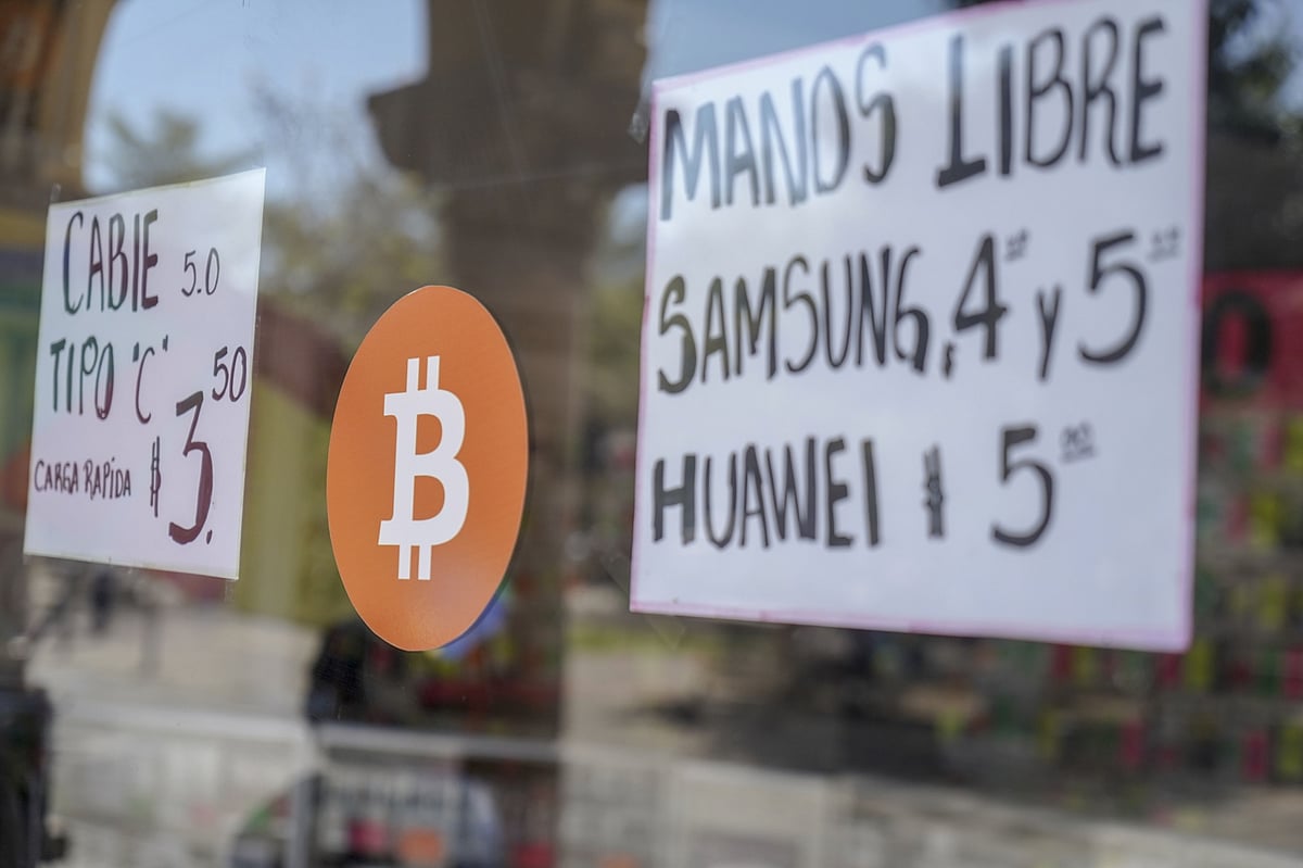 Crypto World Awaits El Salvador's 'Bite-Size' Volcano Bitcoin Bonds - Vimarsana News