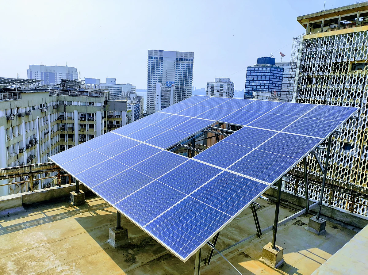 <div class="paragraphs"><p>Mittal Towers has a total solar capacity of 120 KW. (Source: BloombergQuint)</p></div>