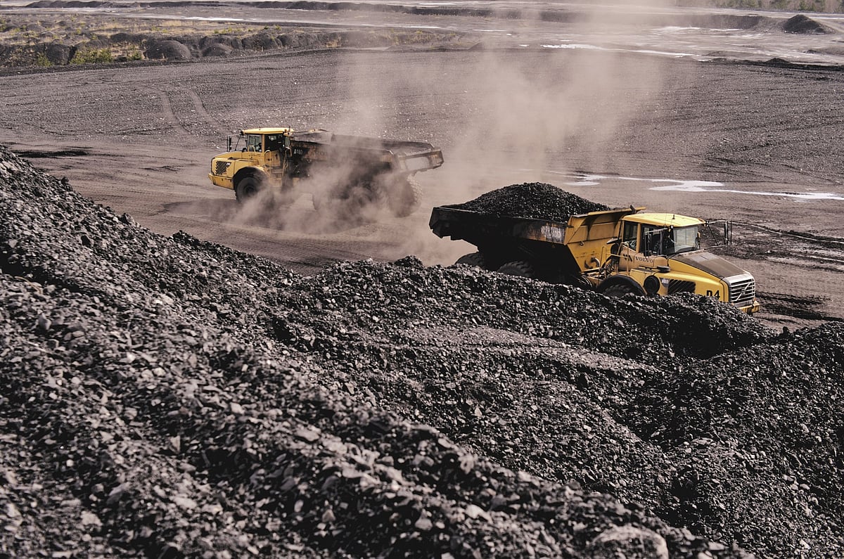 ESG-Minded Investors Pile Into Coal Stock, Sparking 1,000% Rally - Vimarsana News