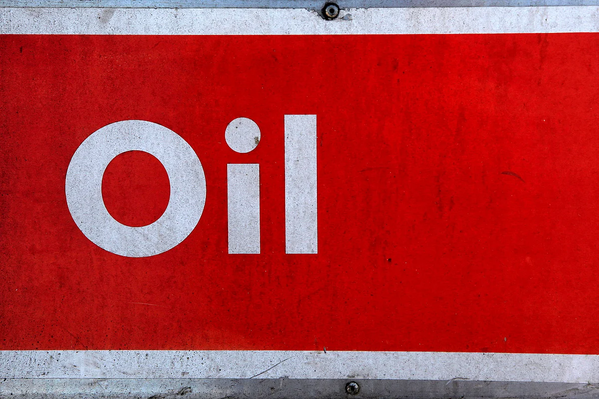 Saudi Arabia Raises Oil Prices for Asia and Europe for April